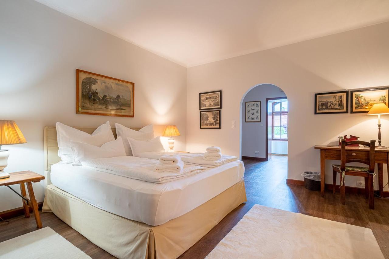 Gaestehaus Golf Club Gut Murstaetten Lebring Ngoại thất bức ảnh
